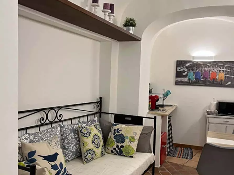 Immagine 4 di Appartamento in affitto  in Via dei Capocci19 a Roma