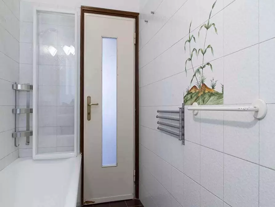 Immagine 11 di Camera in affitto  in Via Salvatore Barzilai1 a Milano