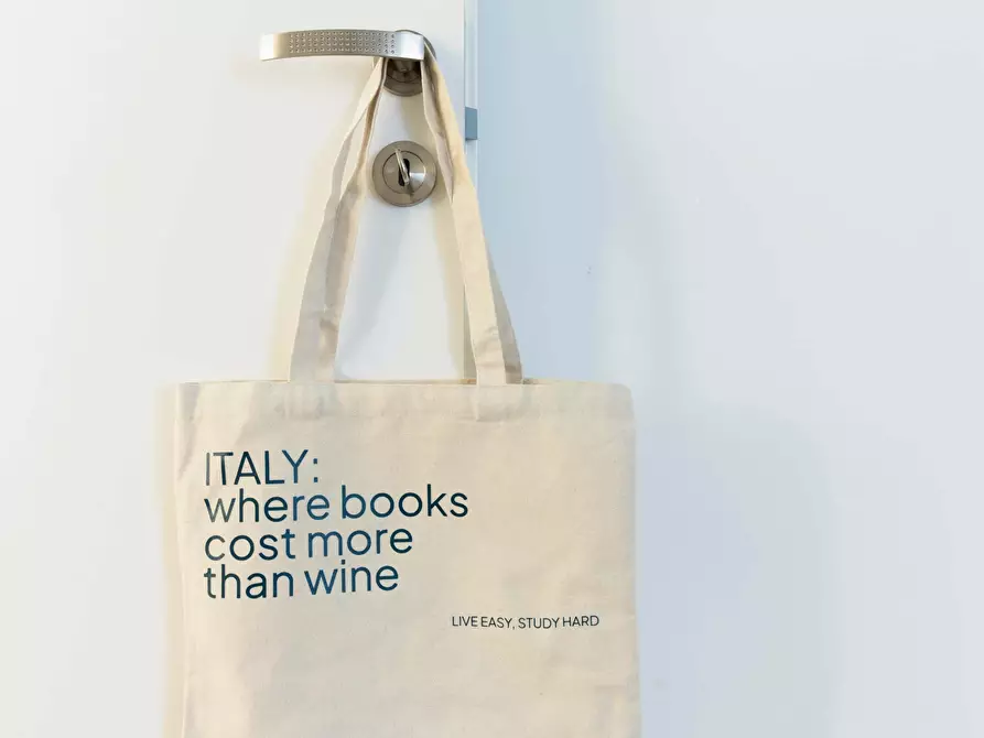 Immagine 10 di Camera in affitto  in Via Romolo Gessi17 a Torino