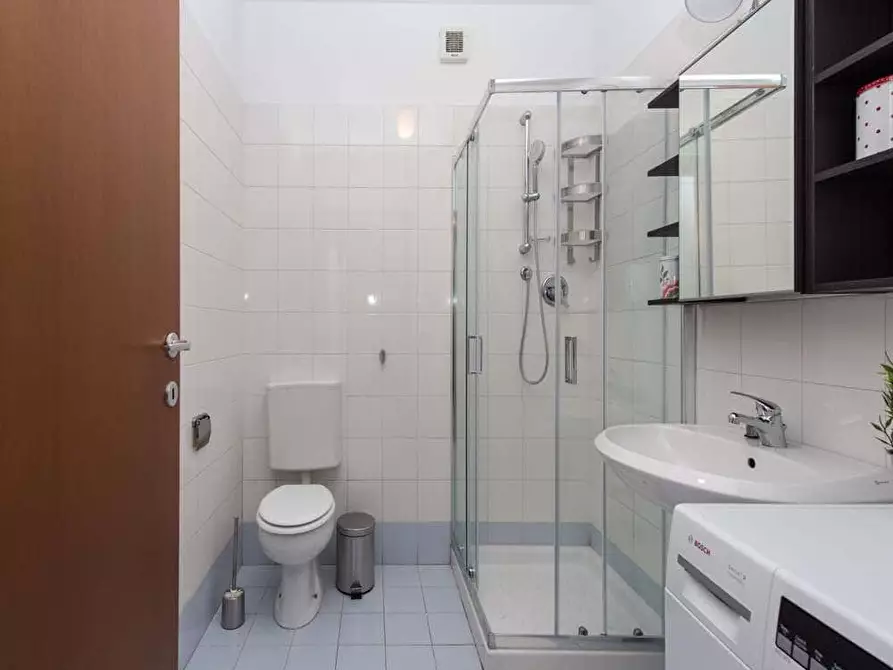 Immagine 16 di Camera in affitto  in Via del Lavoro37/3 a Bologna