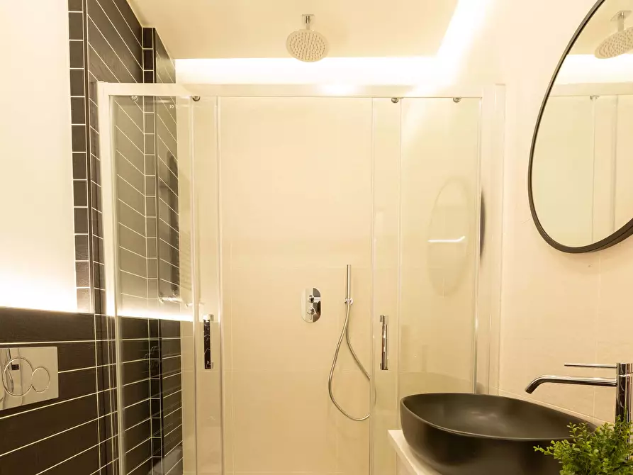 Immagine 21 di Appartamento in affitto  in Via Accademia61 a Milano