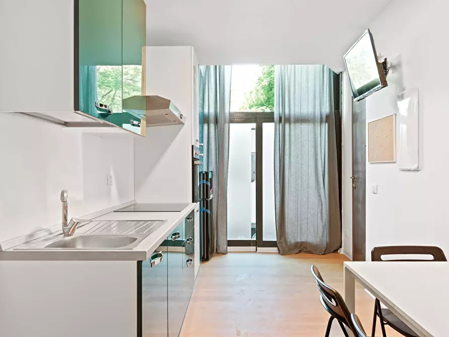 Immagine 13 di Camera in affitto  in Via Privata Deruta22 a Milano