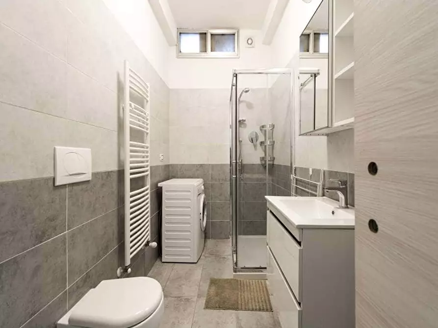 Immagine 18 di Camera in affitto  in Via del Borgo di San Pietro59 a Bologna