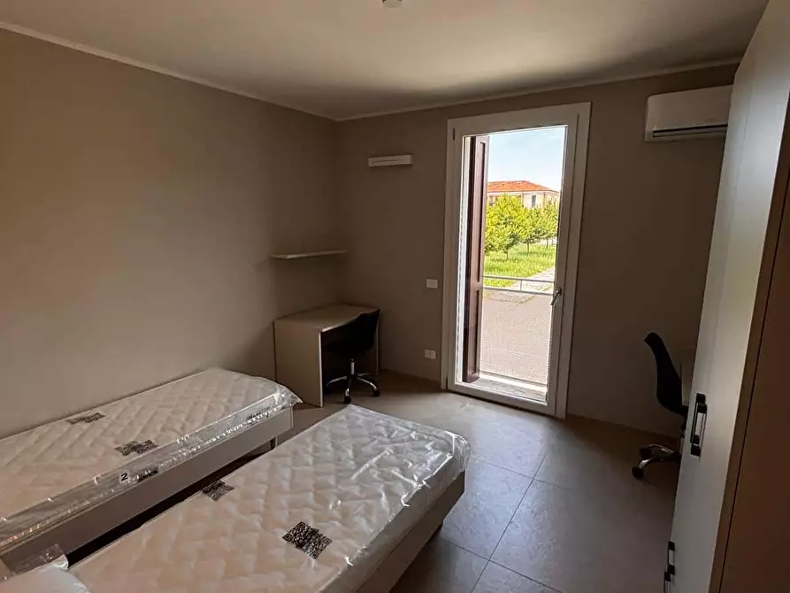 Immagine 3 di Camera in affitto  in Via Mario Pannunzio10 a Ferrara