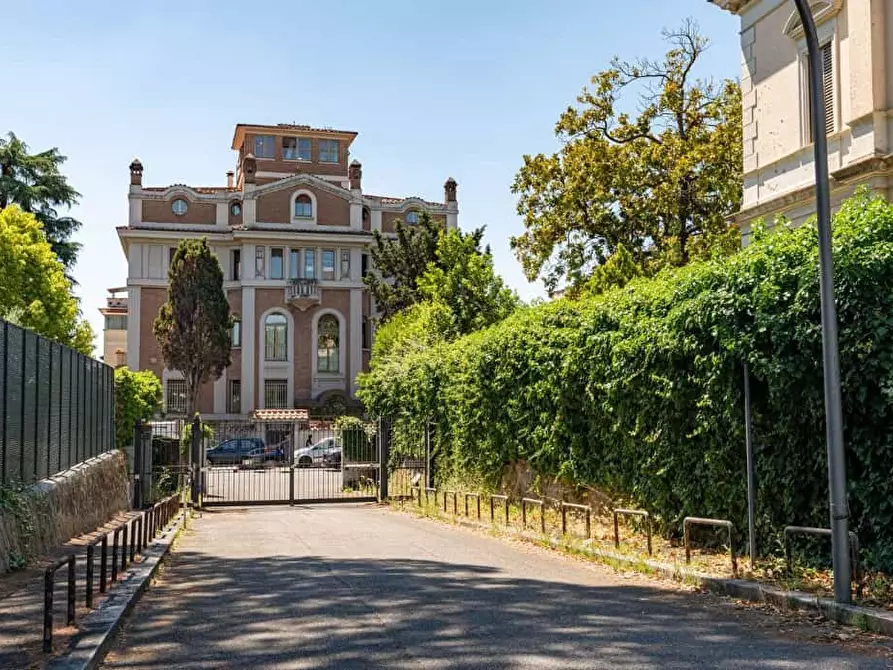 Immagine 25 di Appartamento in affitto  in Via Aurelia294 a Roma