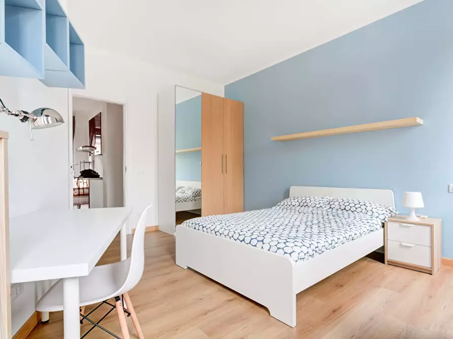 Immagine 1 di Camera in affitto  in Via Stromboli1 a Milano