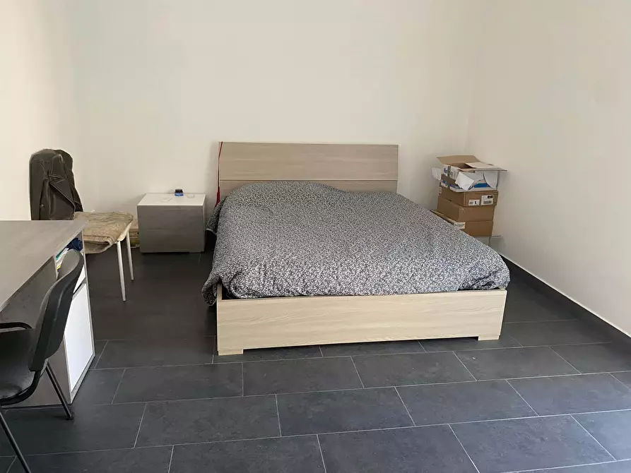 Immagine 1 di Camera in affitto  in Via delle Grazzine3 a Brescia