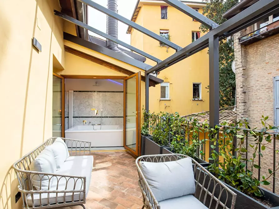 Immagine 24 di Appartamento in affitto  in Via de' Falegnami16 a Bologna