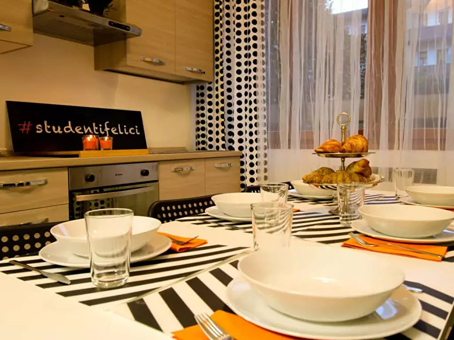 Immagine 9 di Camera in affitto  in Via Laura Bassi Veratti1 a Bologna