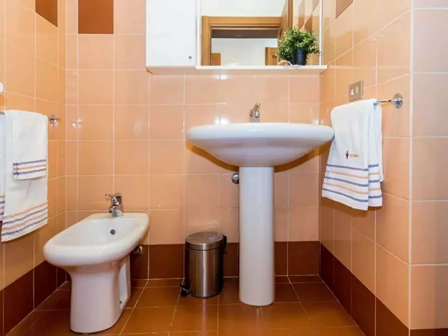 Immagine 18 di Appartamento in affitto  in Via Giuseppe Mazzini a Milano