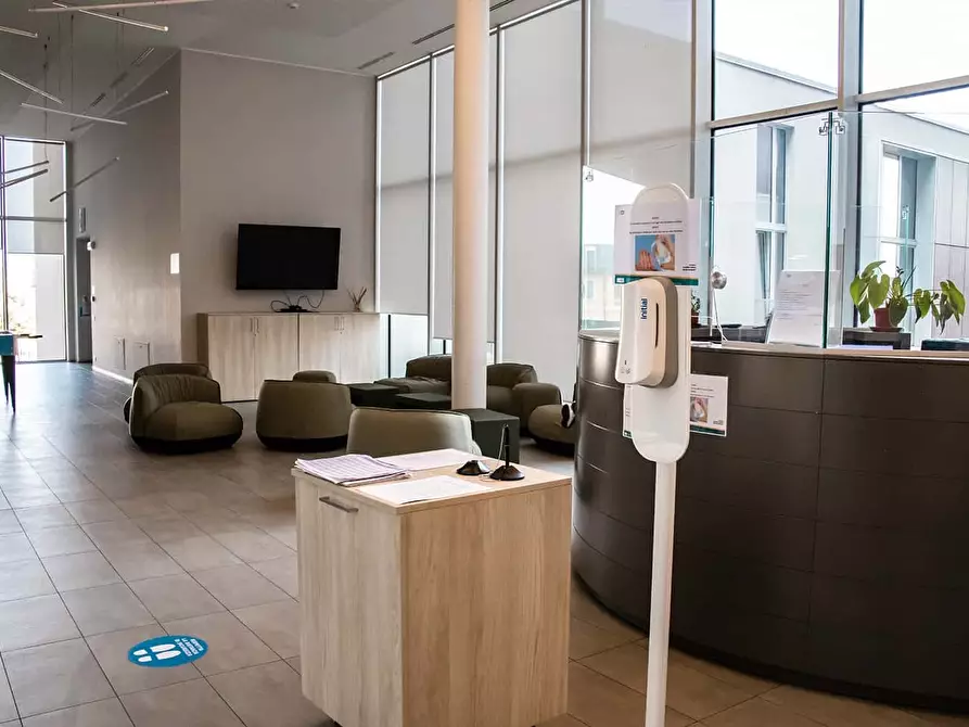 Immagine 14 di Camera in affitto  in Via Ugo Monneret de Villard1 a Milano