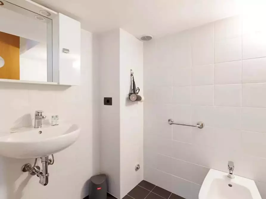 Immagine 6 di Appartamento in affitto  in Corso Magenta25 a Milano