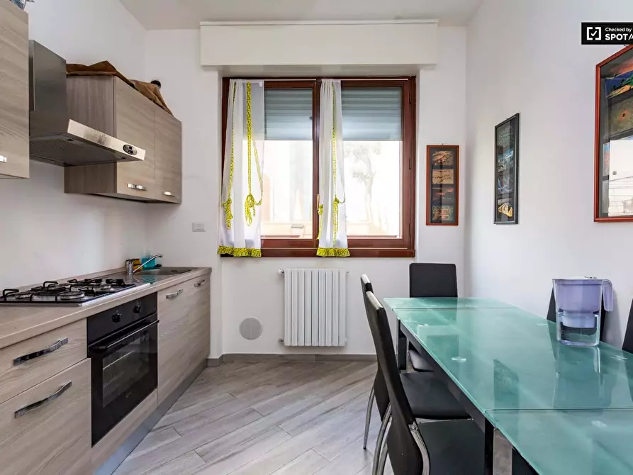 Immagine 2 di Camera in affitto  in Via Bordighera12 a Milano