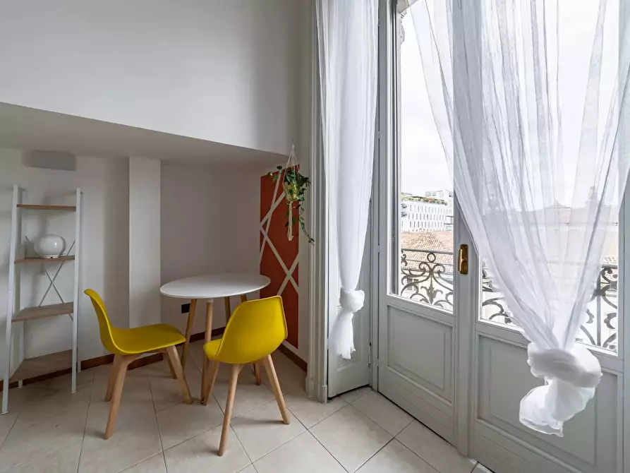 Immagine 11 di Appartamento in affitto  in Corso Magenta25 a Milano