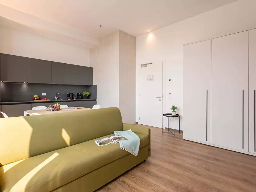 Immagine 12 di Appartamento in affitto  in Via Torino2 a Venezia