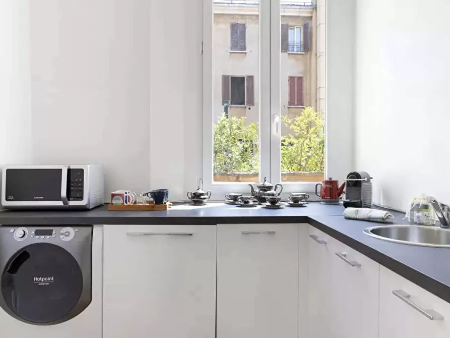 Immagine 16 di Appartamento in affitto  in Via Cesare Battisti2 a Bologna