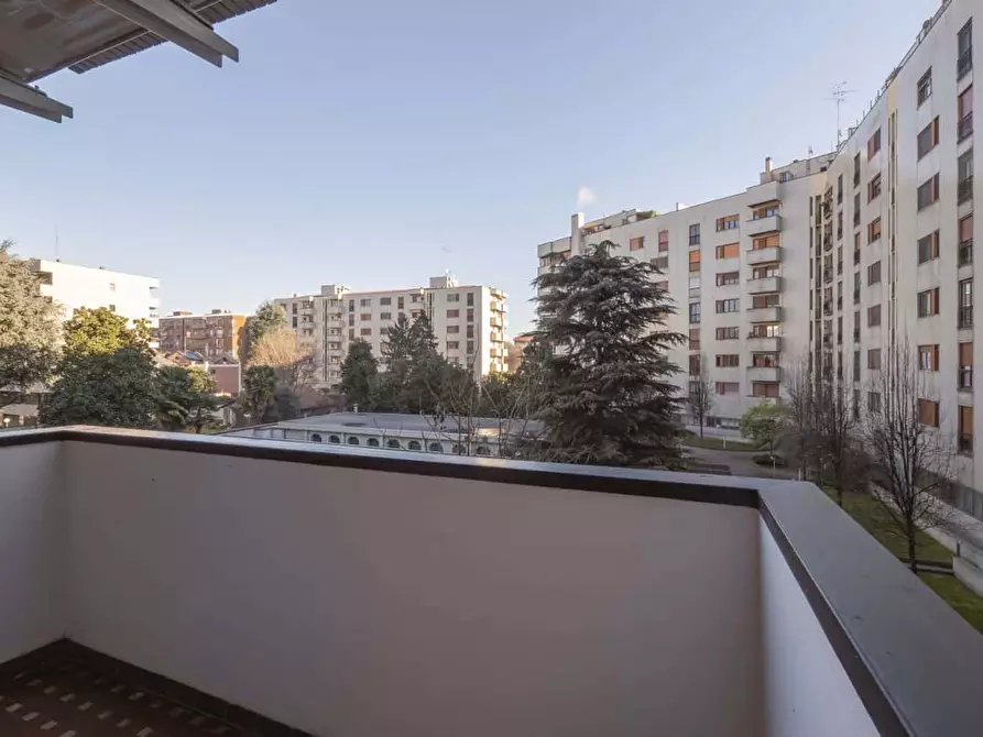 Immagine 17 di Appartamento in affitto  in Via Val di Sole22 a Milano