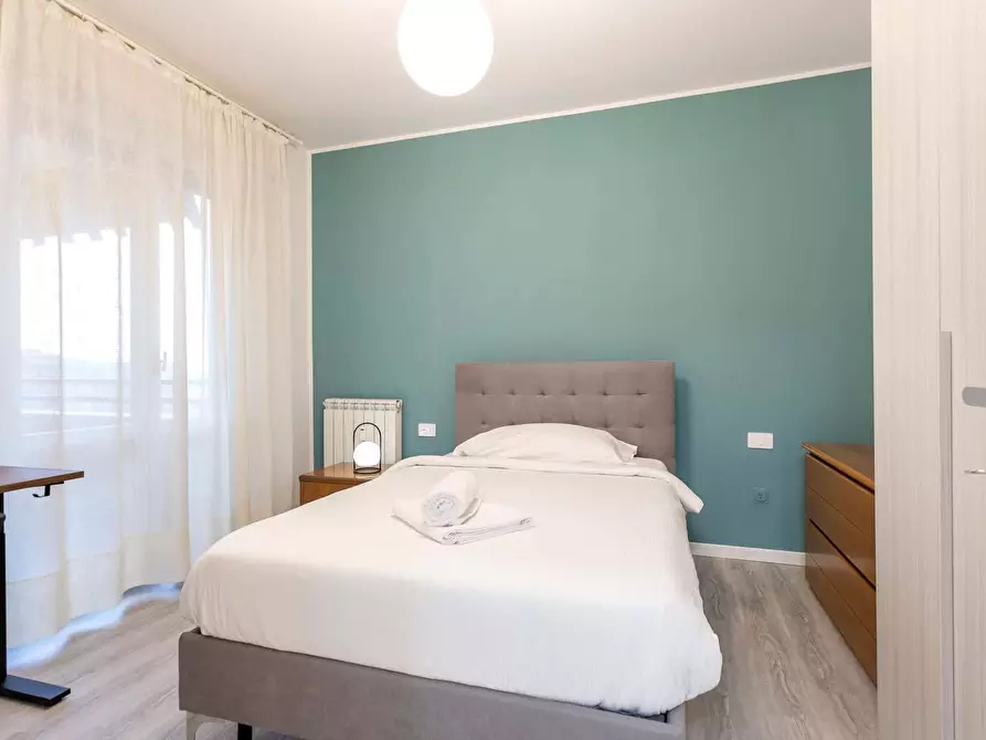 Immagine 15 di Appartamento in affitto  in Via Franco Russoli9 a Milano