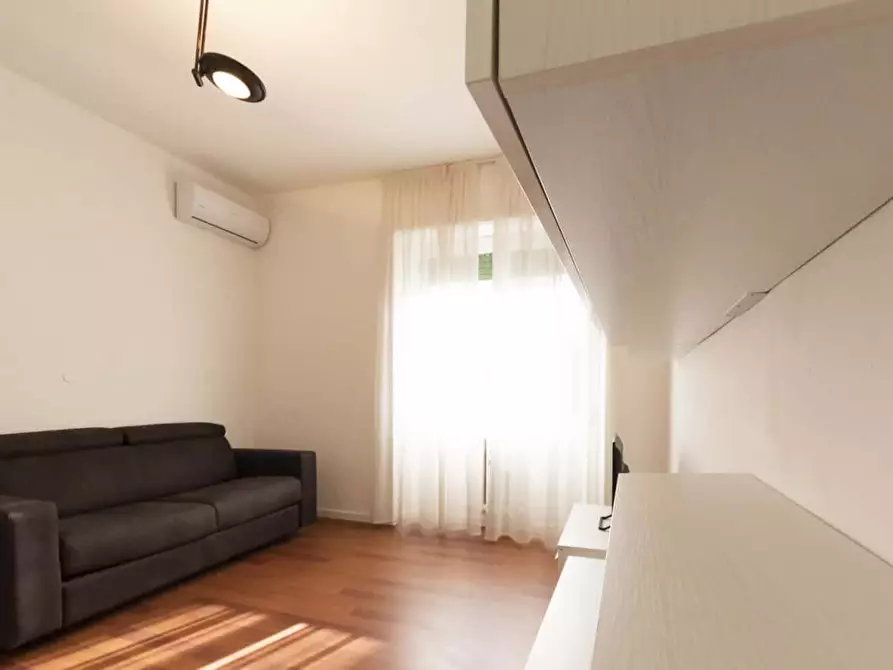 Immagine 17 di Appartamento in affitto  in Via Domenico Millelire6 a Milano