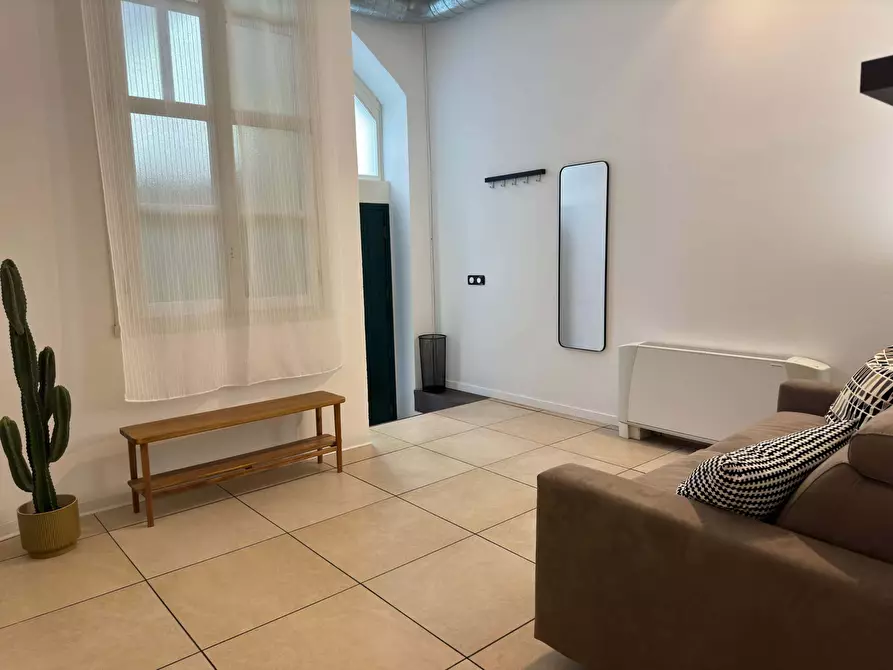 Immagine 7 di Appartamento in affitto  in Via Giuseppe Brambilla9 a Como