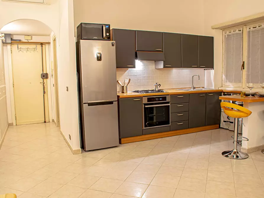 Immagine 5 di Appartamento in affitto  in Via Albano74 a Roma