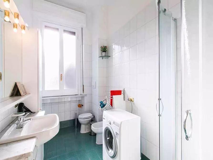 Immagine 28 di Camera in affitto  in Viale Edoardo Jenner64 a Milano