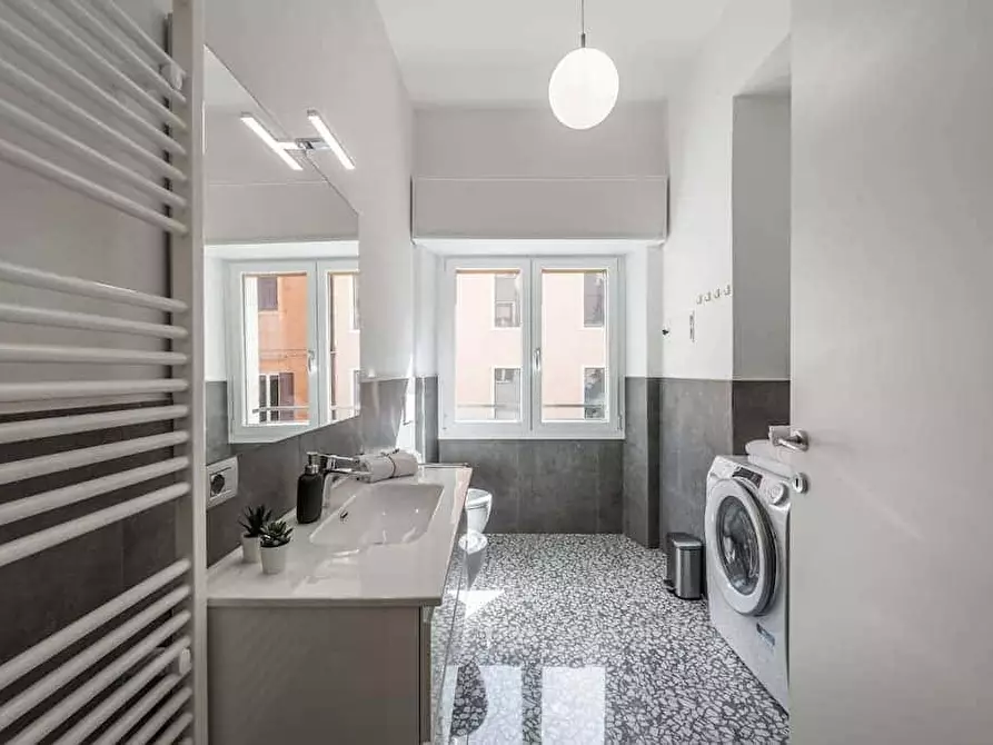 Immagine 25 di Appartamento in affitto  in Piazza Giacomo Matteotti26 a Modena