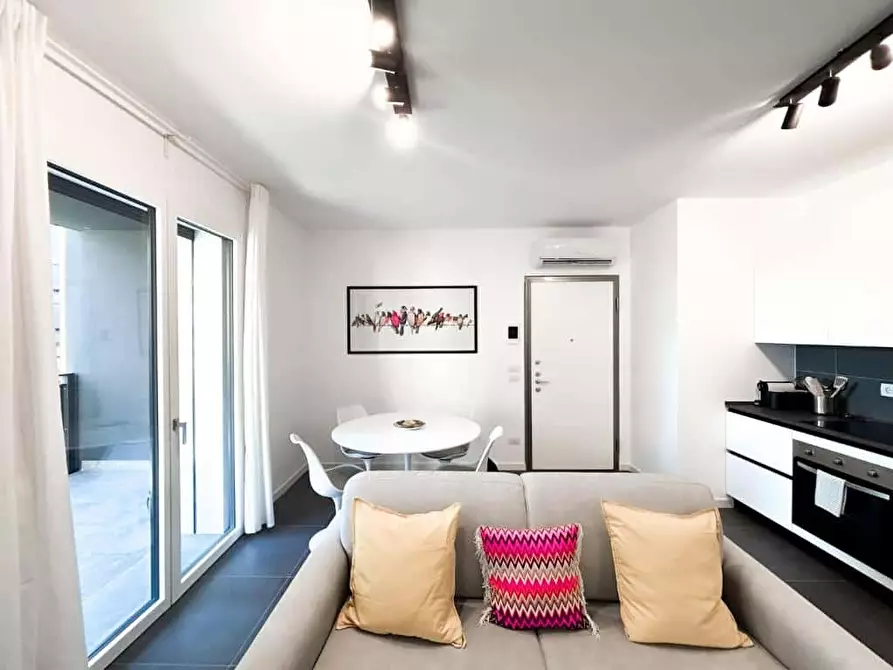 Immagine 8 di Appartamento in affitto  in Via Giovanni Battista Piranesi18 a Milano