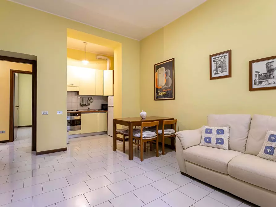 Immagine 25 di Appartamento in affitto  in Via Paolo Mantegazza4 a Milano