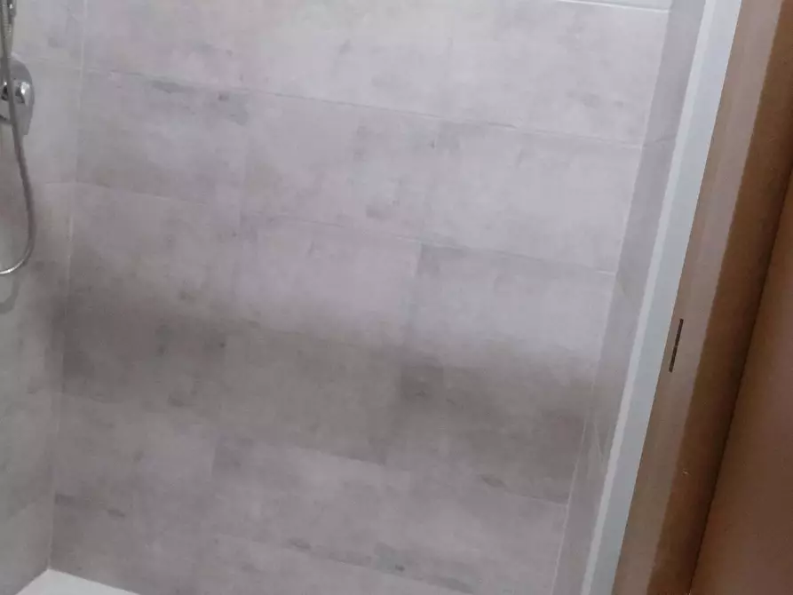 Immagine 4 di Camera in affitto  in Via Michele Coppinosnc a Sassari