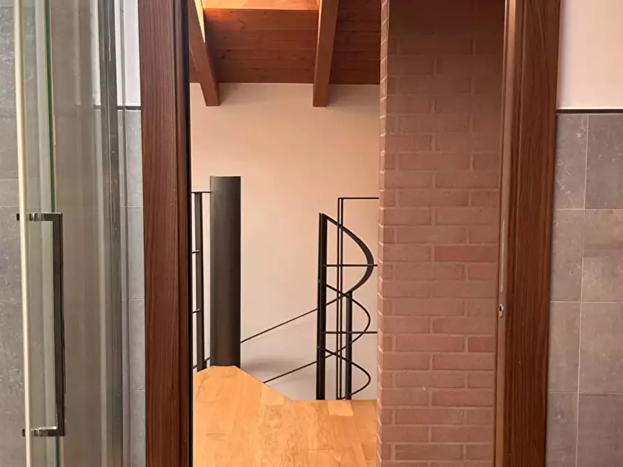 Immagine 40 di Appartamento in affitto  in Via Ampola9 a Milano