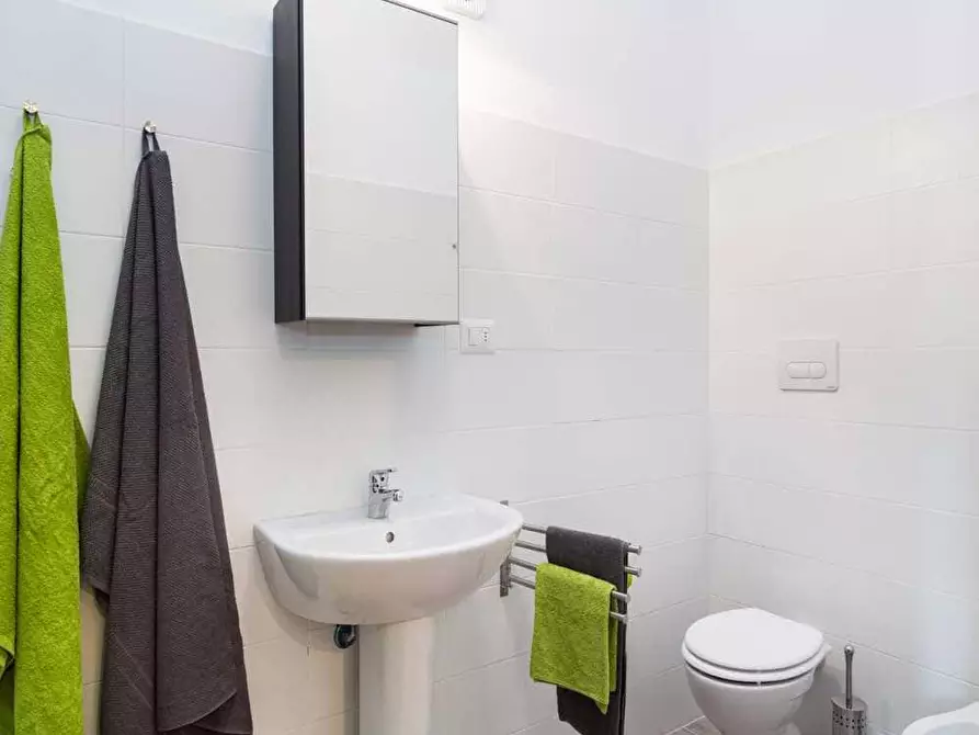 Immagine 15 di Camera in affitto  in Via Adele Martignoni2 a Milano