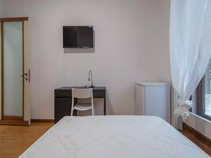 Immagine 4 di Camera in affitto  in Via Rodolfo Farneti4 a Milano