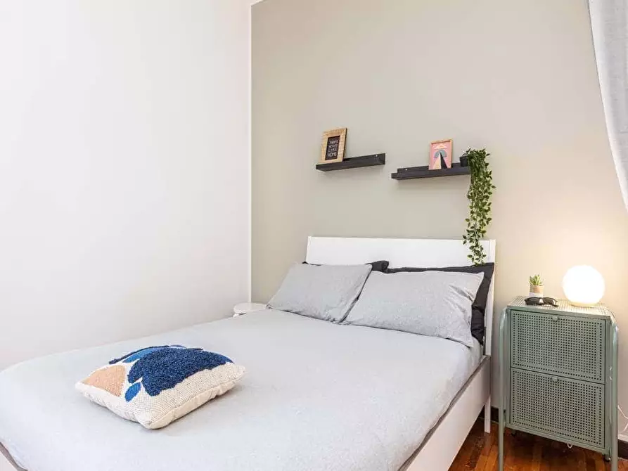 Immagine 26 di Camera in affitto  in Via Arcivescovo Romilli4 a Milano