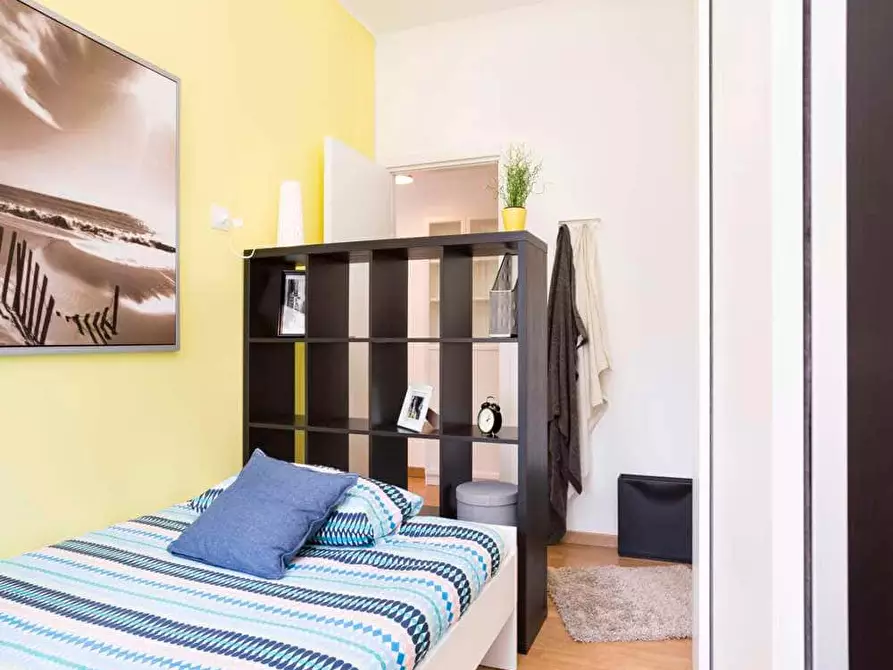 Immagine 6 di Camera in affitto  in Via Legnone15 a Milano