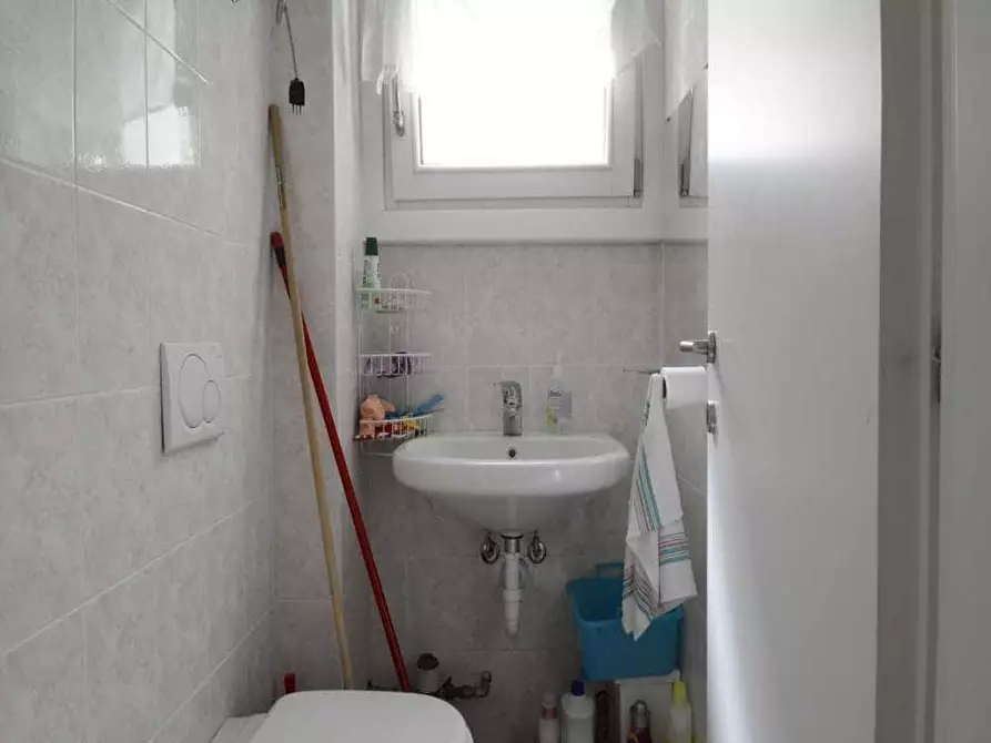 Immagine 17 di Camera in affitto  in Corso Vercelli25 a Milano