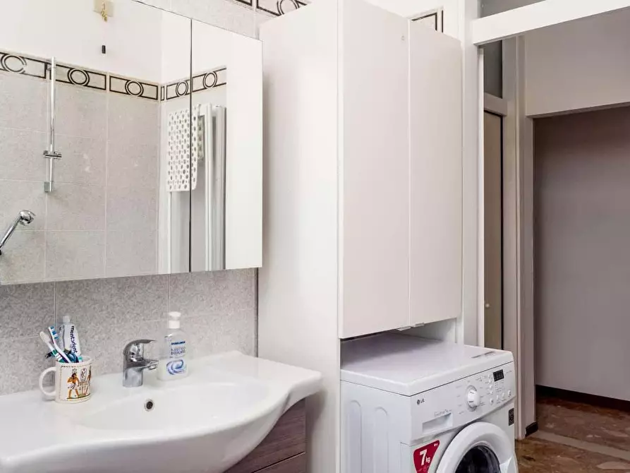 Immagine 14 di Camera in affitto  in Via Michele Saponaro a Milano