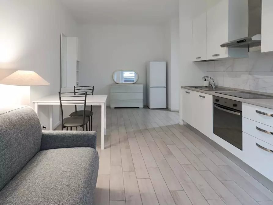 Immagine 13 di Appartamento in affitto  in Via Cenisio57 a Milano