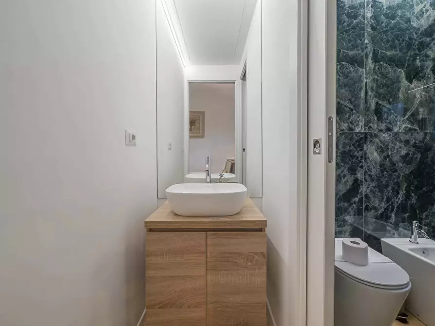 Immagine 14 di Appartamento in affitto  in Via Bari4 a Milano