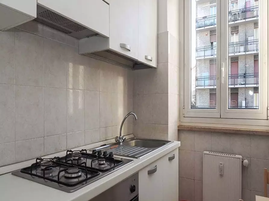 Immagine 1 di Camera in affitto  in Via Vincenzo Giordano Orsini18 a Milano