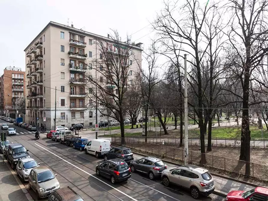 Immagine 40 di Camera in affitto  in Viale Coni Zugna27 a Milano