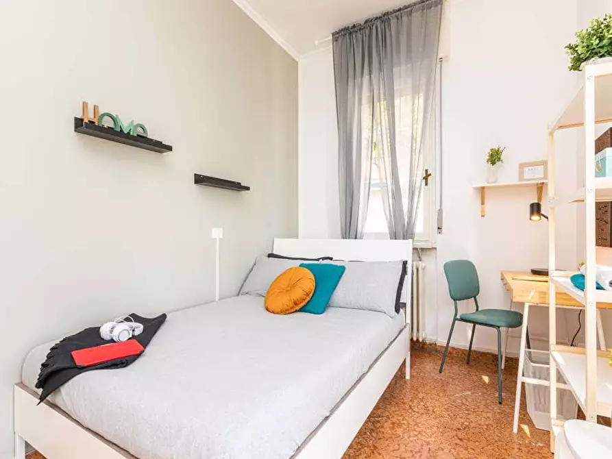 Immagine 17 di Camera in affitto  in Via Arcivescovo Romilli4 a Milano