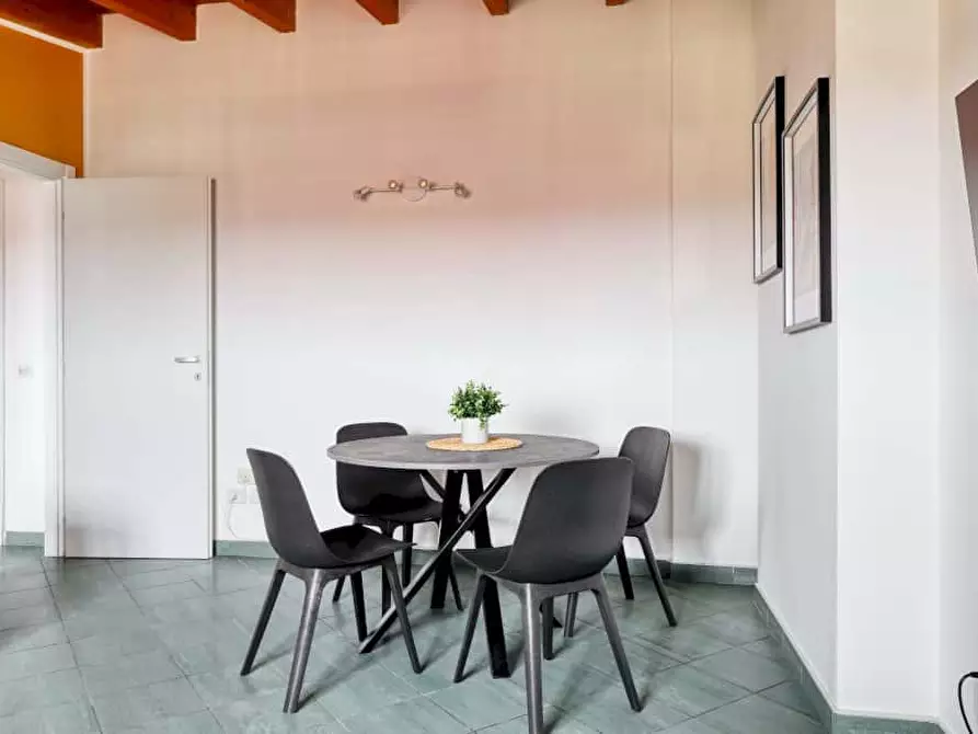 Immagine 11 di Camera in affitto  in Via Giovanni Pezzotti44 a Milano