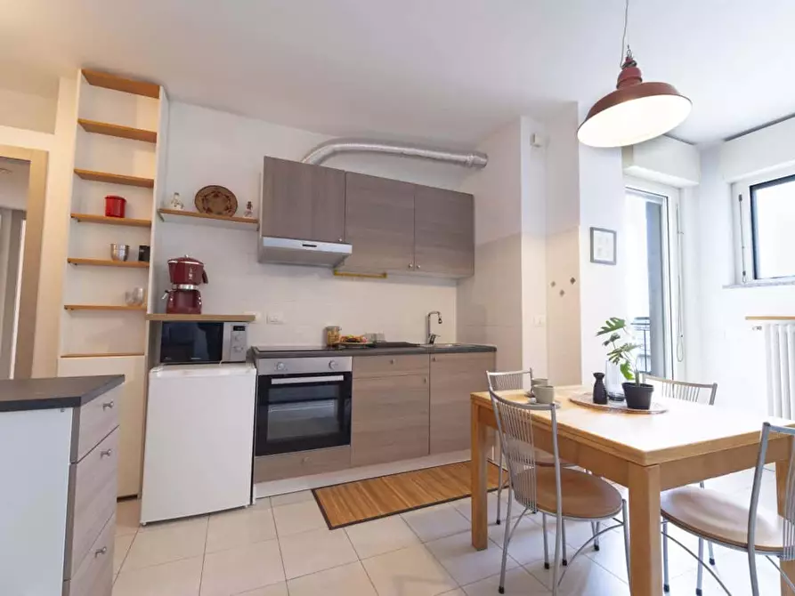 Immagine 3 di Appartamento in affitto  in Via Adamello8 a Milano