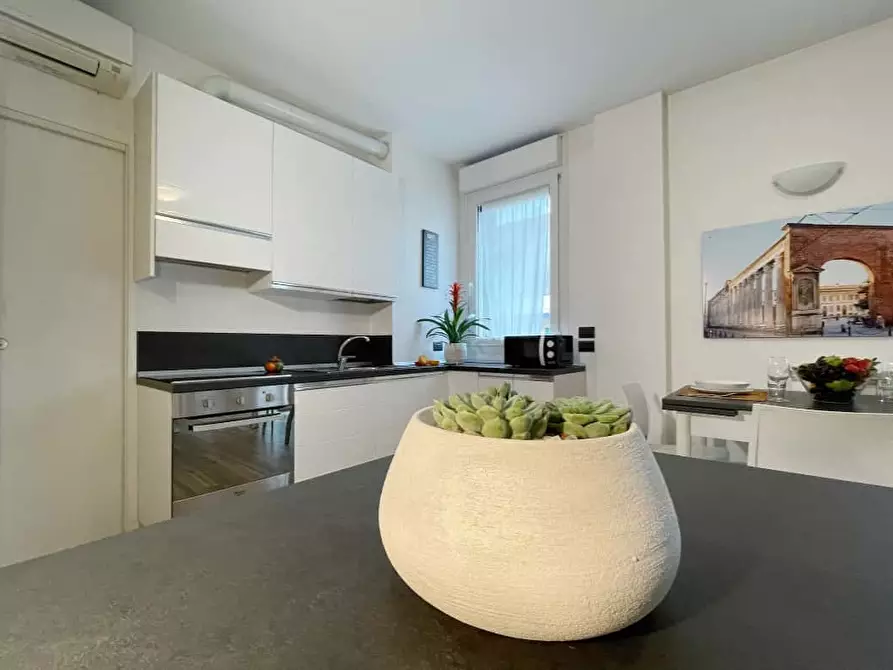 Immagine 22 di Appartamento in affitto  in Via Giuseppe Candiani a Milano