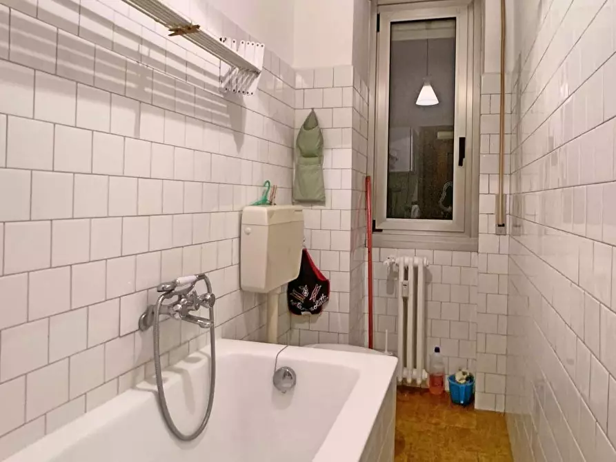 Immagine 12 di Camera in affitto  in Alzaia Naviglio Pavese106 a Milano