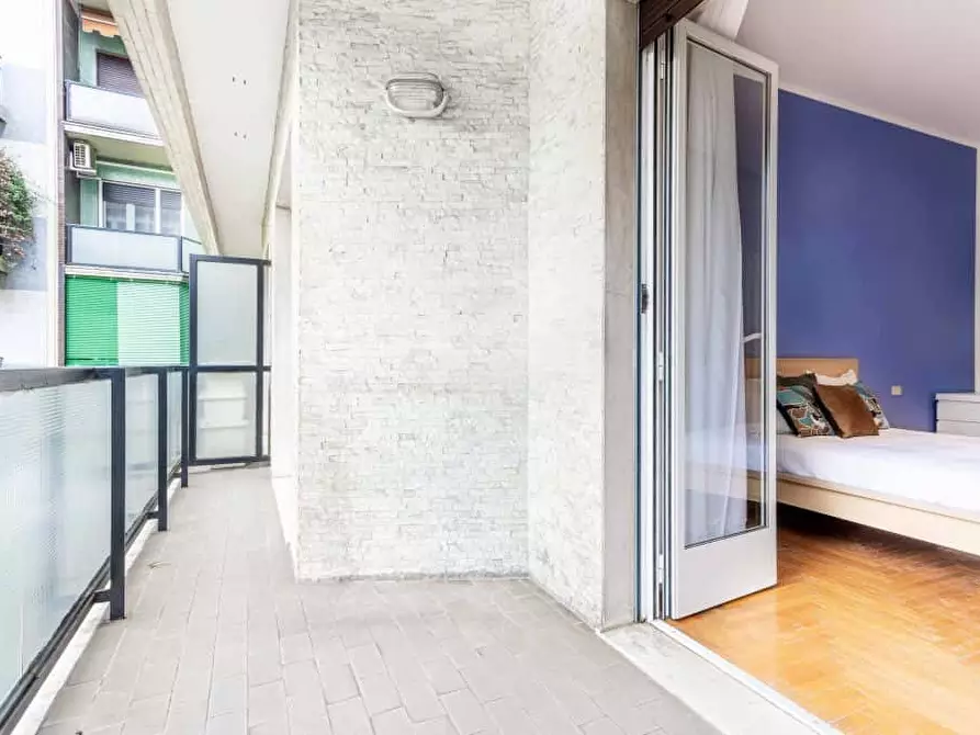 Immagine 6 di Camera in affitto  in Viale Teodorico19 a Milano