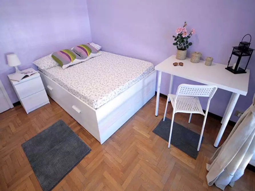 Immagine 3 di Camera in affitto  in Via Mauro Macchi44 a Milano