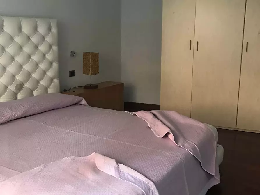 Immagine 4 di Appartamento in affitto  in Viale Colli Aminei58 a Napoli