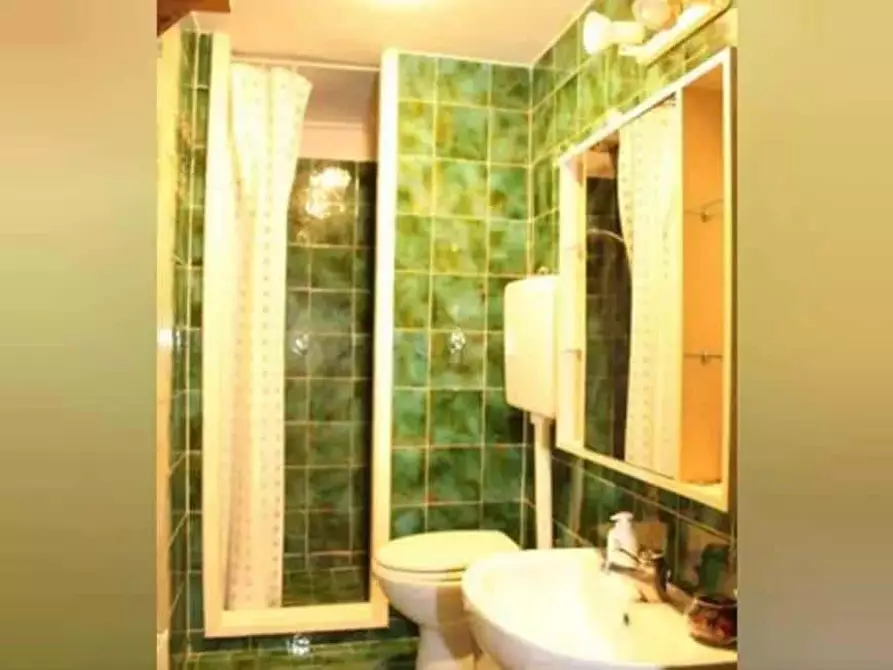 Immagine 11 di Appartamento in affitto  in Via del Moro19 a Firenze